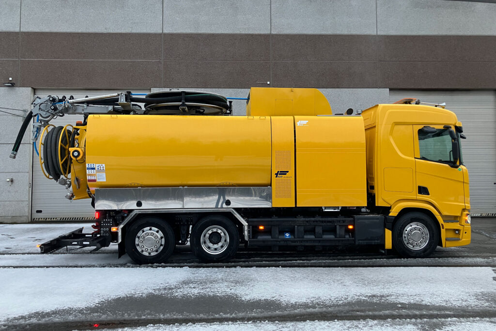 Ficombi ADR kombibil med 270 graders svingradius